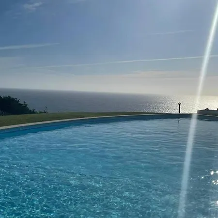 펜션 Cina Beach House Atalaia (Lisbon)